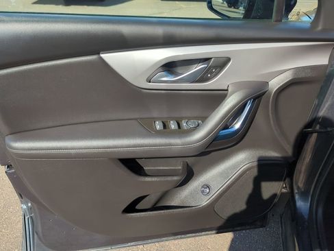 Used 2022 Chevrolet Blazer LT image 36