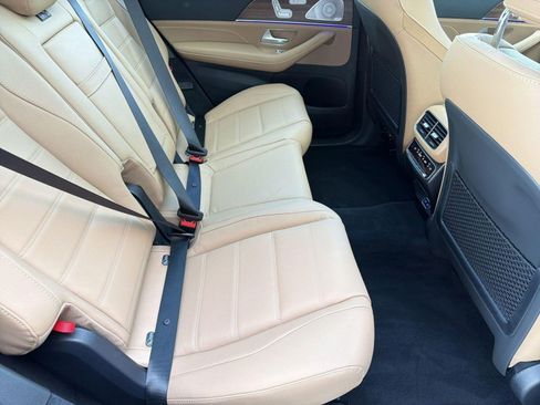 New 2026 Mercedes-Benz GLS 450 4MATIC image 31