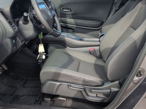 Used 2022 Honda HR-V Sport image 12