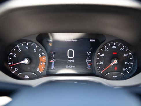 Used 2025 Jeep Compass Limited AWD/4WD image 12