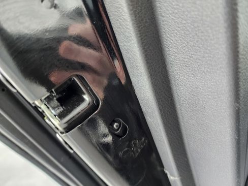 Used 2023 Nissan Sentra SV image 34