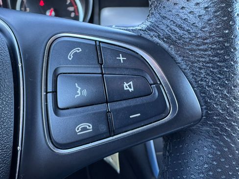 Used 2019 Mercedes-Benz CLA 250 image 14