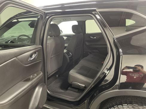Used 2021 Chevrolet Blazer LT image 13
