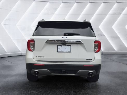 Used 2022 Ford Explorer Limited w/ Equipment Group 301A image 4