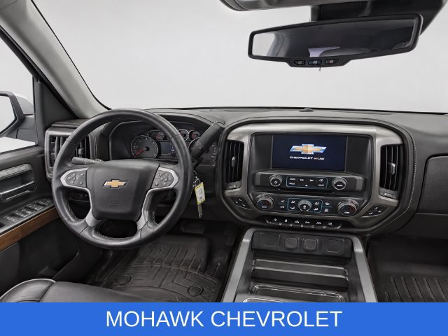 Used 2017 Chevrolet Silverado 1500 High Country AWD/4WD image 23