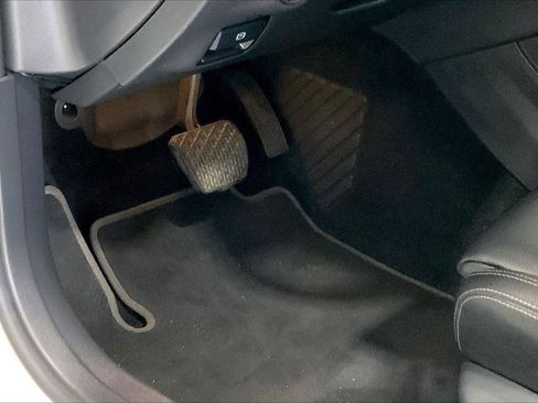 Used 2019 Mercedes-Benz CLA 250 4MATIC image 22