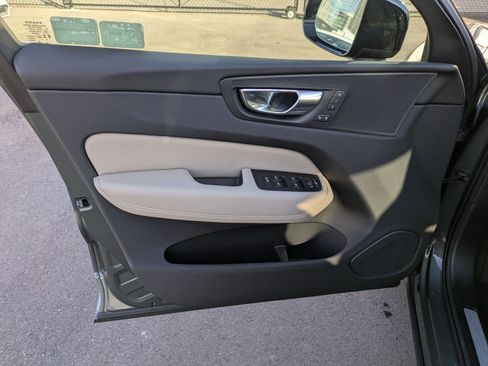 New 2026 Volvo XC60 B5 Plus w/ Climate Package image 11