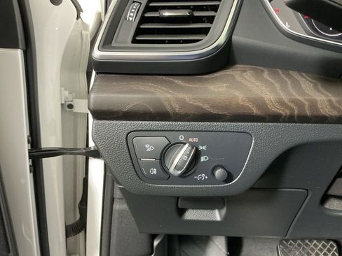 Used 2020 Audi Q5 2.0T Premium Plus w/ Premium Plus Package image 19