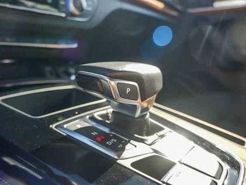 Used 2023 Audi Q5 e Premium Plus w/ Premium Plus Package image 26