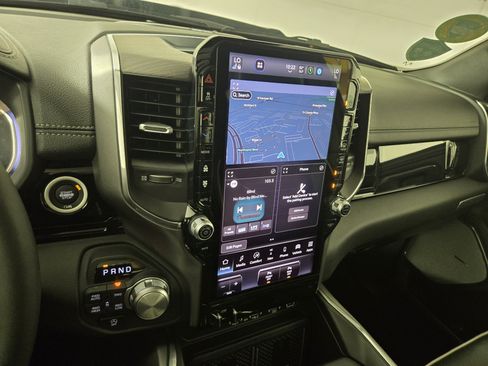 Used 2025 RAM 1500 Laramie AWD/4WD image 24