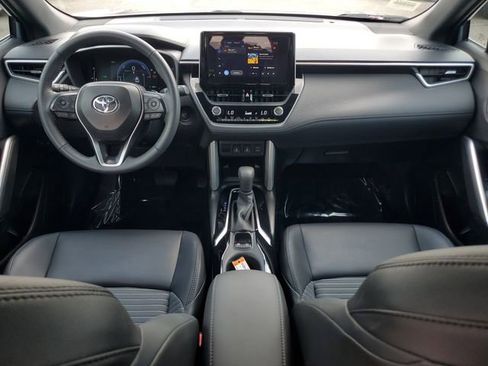 Used 2024 Toyota Corolla Cross AWD Hybrid w/ Convenience Package image 17