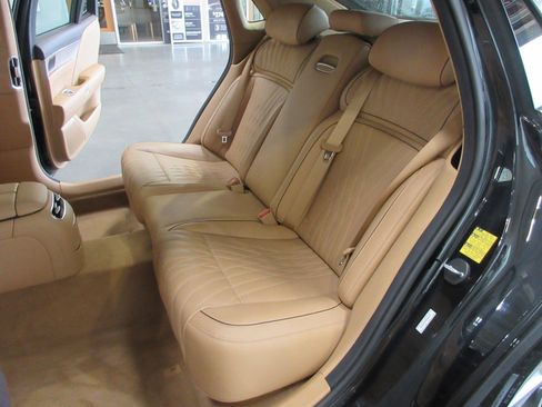Used 2023 Genesis G90 3.5T AWD/4WD image 24