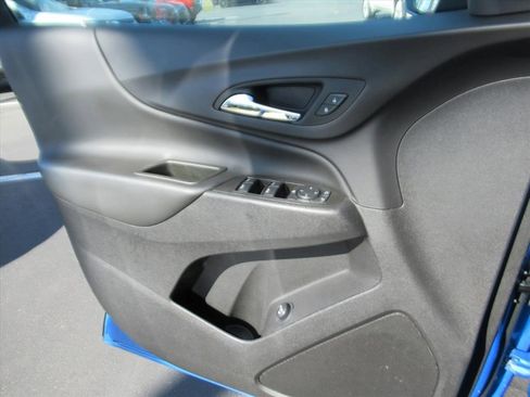 Certified 2024 Chevrolet Equinox LT w/ LPO, Floor Liner Package image 26