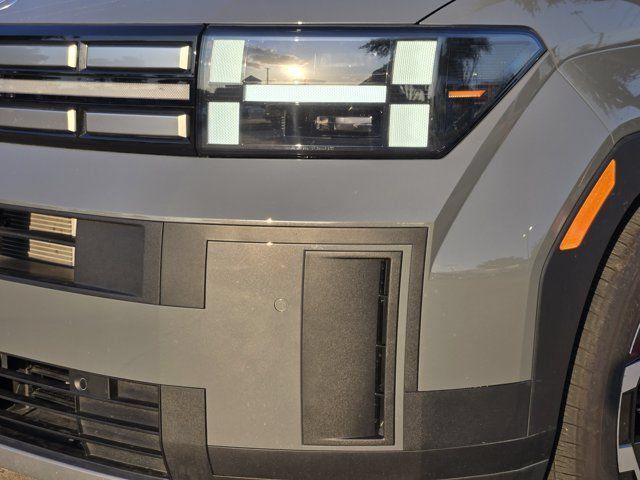 Certified 2025 Hyundai Santa Fe SE FWD image 9