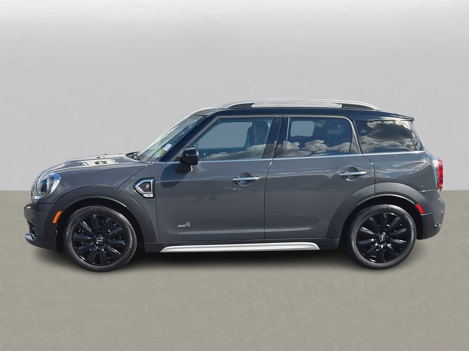 Used 2019 MINI Cooper Countryman S w/ Signature Upholstery Package AWD/4WD image 5