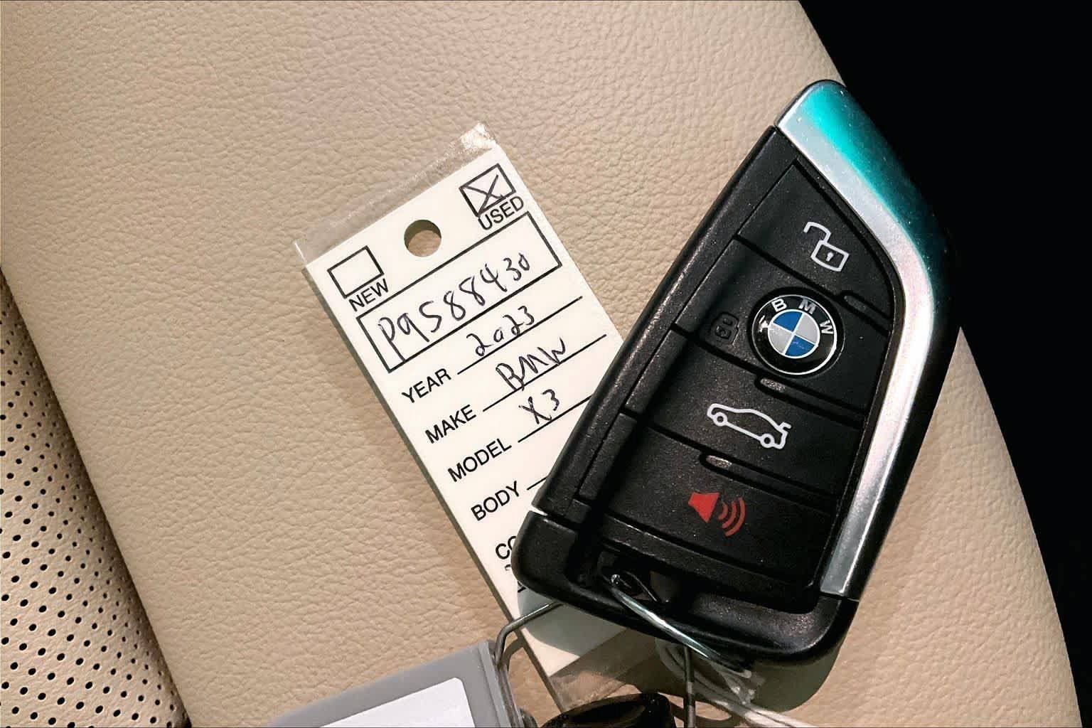 Used 2023 BMW X3 xDrive30i w/ M Sport Package AWD/4WD image 14