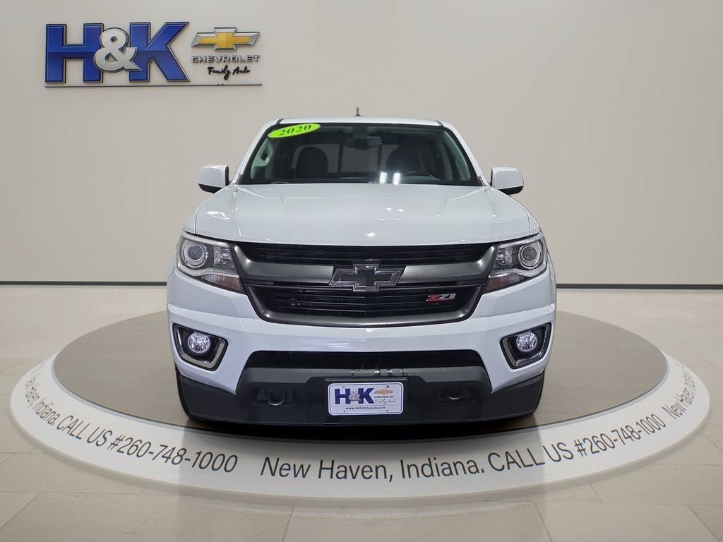 Used 2020 Chevrolet Colorado Z71 AWD/4WD image 2