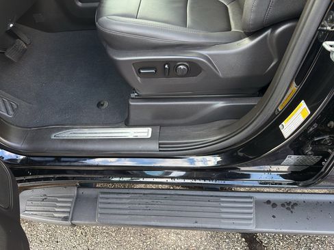 Used 2021 Chevrolet Silverado 1500 RST w/ All Star Edition Plus image 17