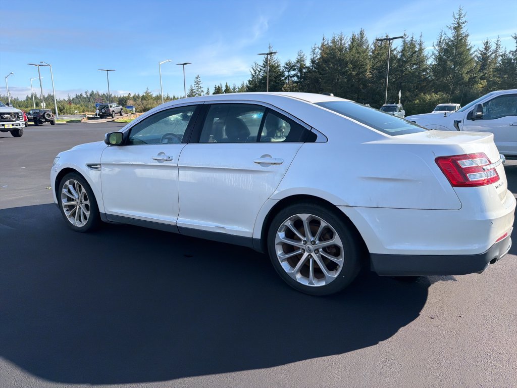 Used 2013 Ford Taurus Limited FWD image 2