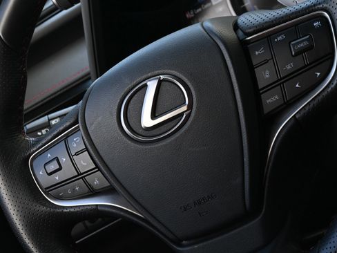 Used 2023 Lexus UX 250h F Sport FWD image 25