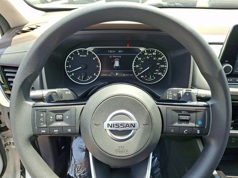 Used 2021 Nissan Rogue SV AWD/4WD image 17