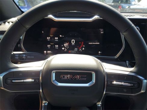 New 2026 GMC Canyon Elevation w/ Convenience Package image 9