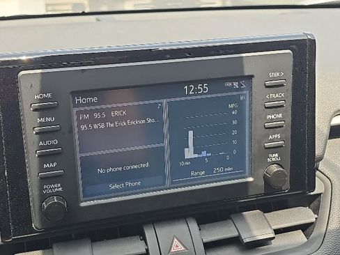 Used 2019 Toyota RAV4 XLE w/ Convenience Package FWD image 27