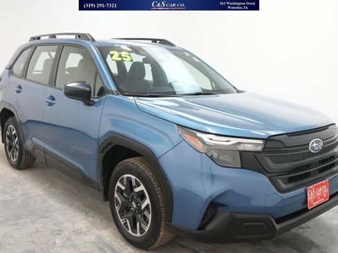 Used 2025 Subaru Forester image 1