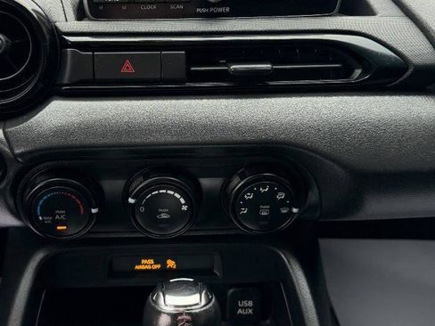 Used 2017 MAZDA MX-5 Miata Sport image 26