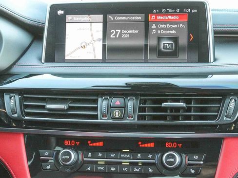 Used 2018 BMW X6 M image 18