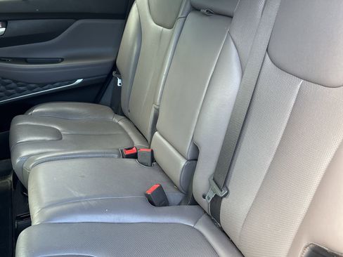 Used 2019 Hyundai Santa Fe Limited AWD/4WD image 21