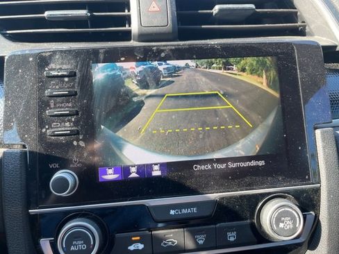 Used 2020 Honda Civic Sport image 28