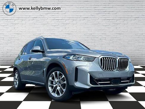 Used 2024 BMW X5 xDrive40i w/ Premium Package AWD/4WD image 1