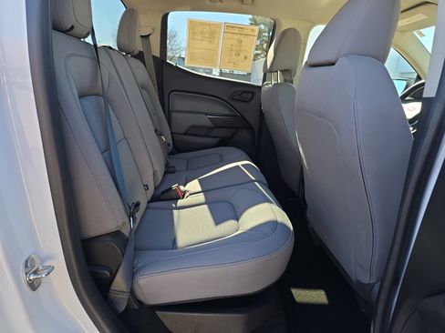 Used 2018 Chevrolet Colorado W/T w/ WT Convenience Package image 28