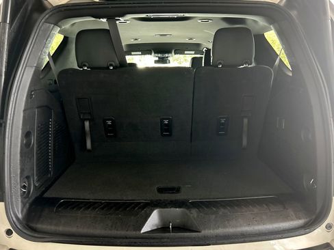 Used 2024 Chevrolet Tahoe LT image 43