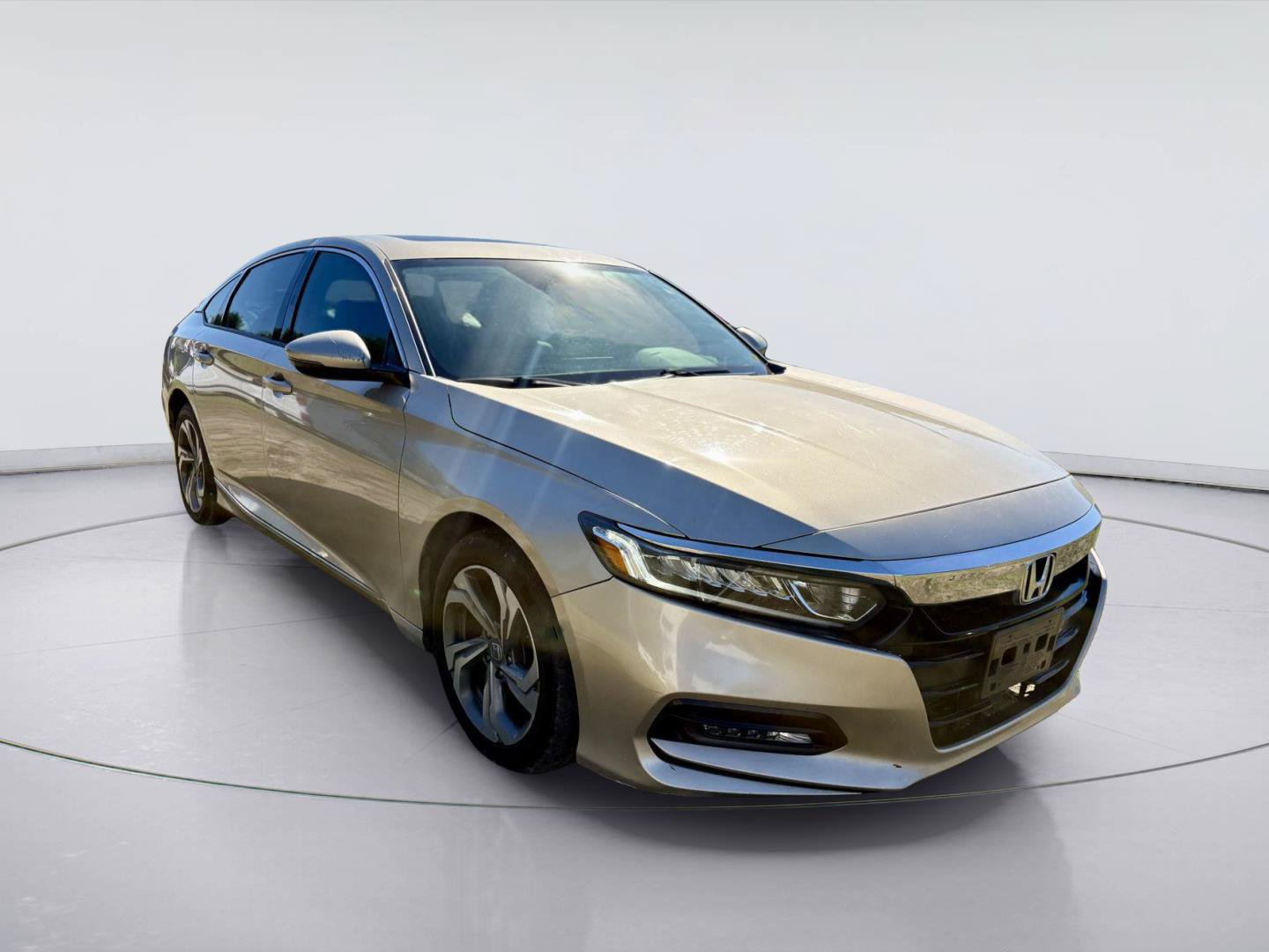 Used 2018 Honda Accord EX-L image 2