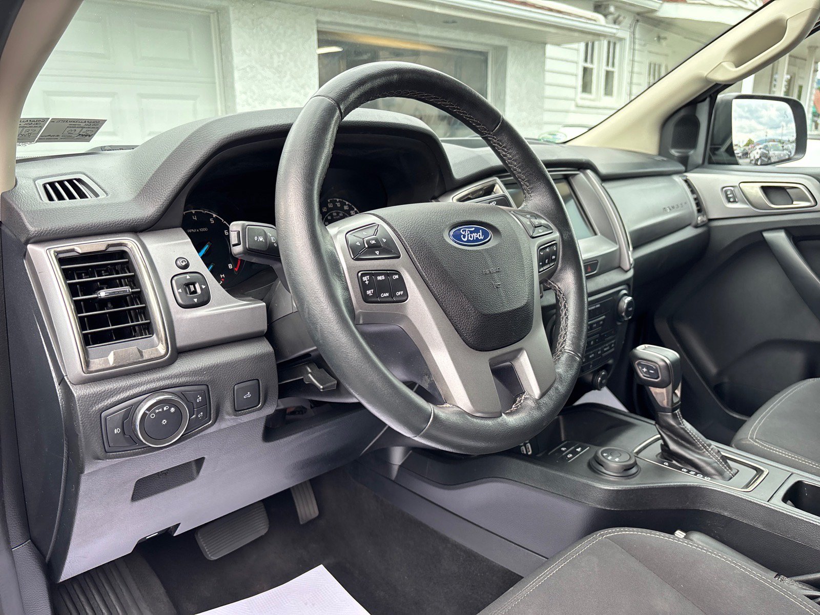 Used 2020 Ford Ranger XLT w/ Equipment Group 301A Mid AWD/4WD image 21