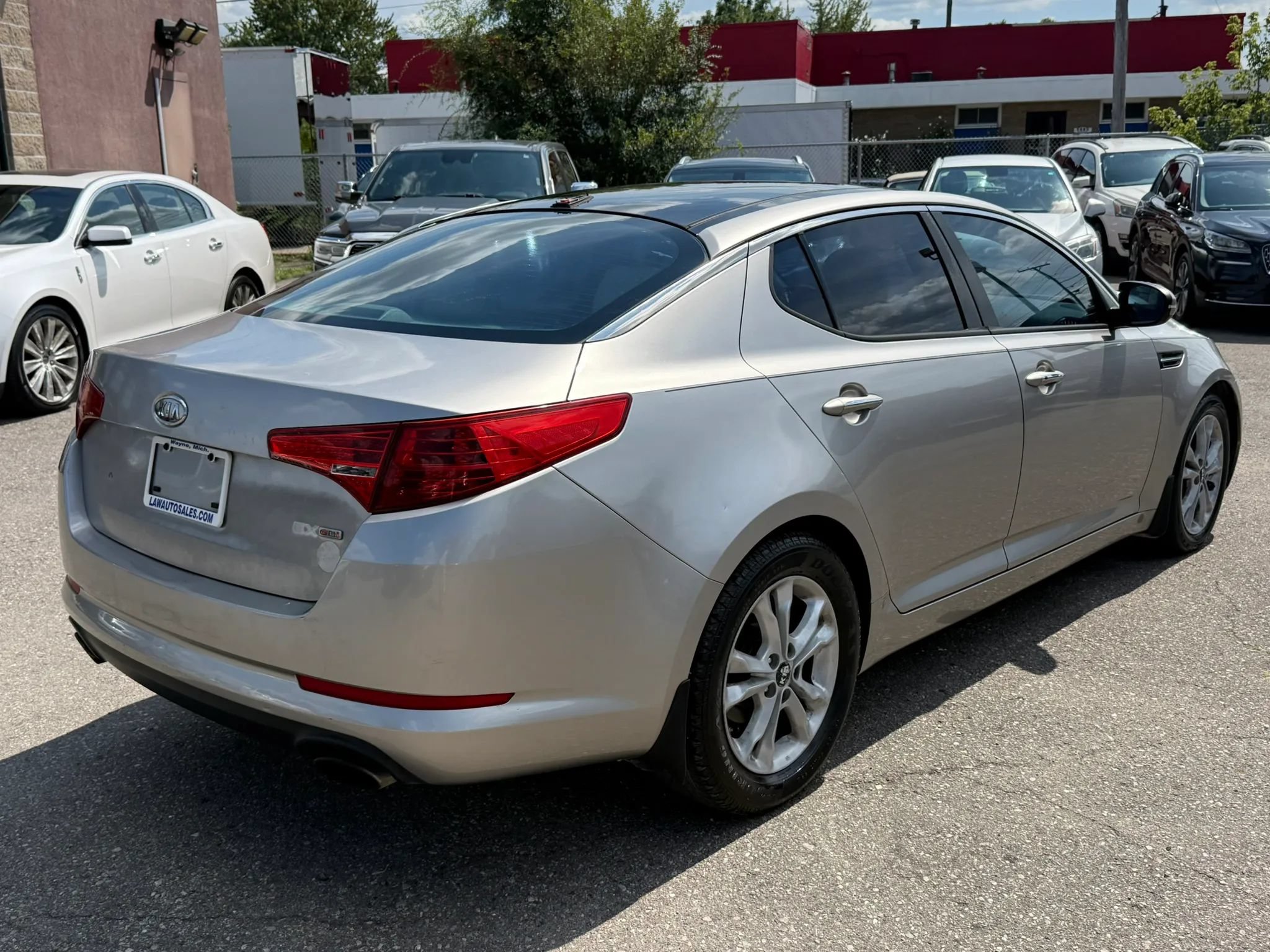 Used 2011 Kia Optima EX FWD image 5