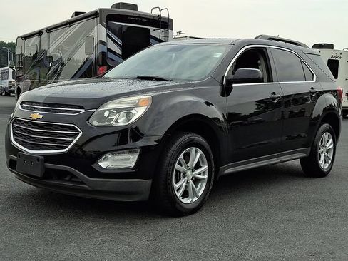 Used 2017 Chevrolet Equinox LT w/ Convenience Package AWD/4WD image 6