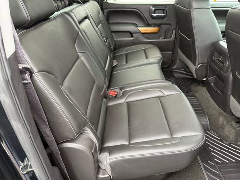 Used 2016 Chevrolet Silverado 1500 LTZ w/ LTZ Plus Package AWD/4WD image 4