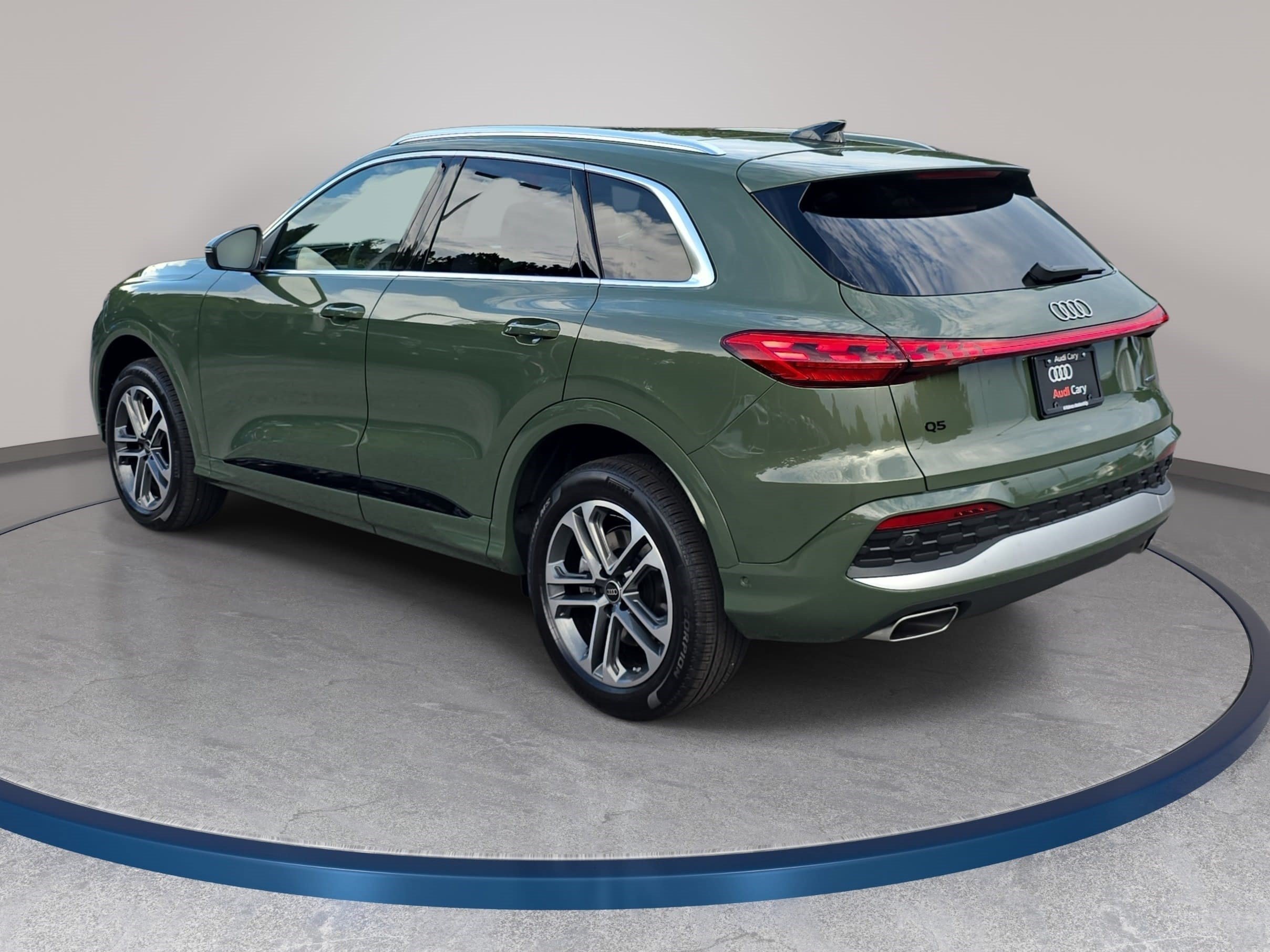 New 2026 Audi Q5 Premium AWD/4WD image 7