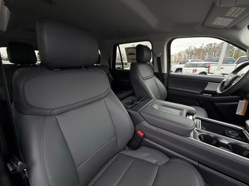 New 2026 Ford Expedition Max Active image 32