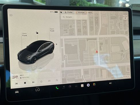 Used 2023 Tesla Model 3 Standard Range RWD image 23