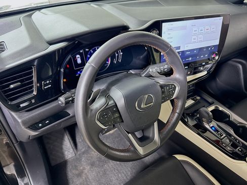 Used 2022 Lexus NX 350 AWD image 21