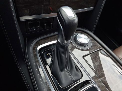 Certified 2024 Nissan Armada Platinum w/ Captain's Chairs Package image 16