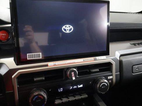 New 2026 Toyota Tacoma TRD Off-Road AWD/4WD image 18