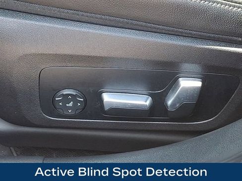 Used 2022 BMW 330i xDrive Sedan w/ Driving Assistance Package AWD/4WD image 20