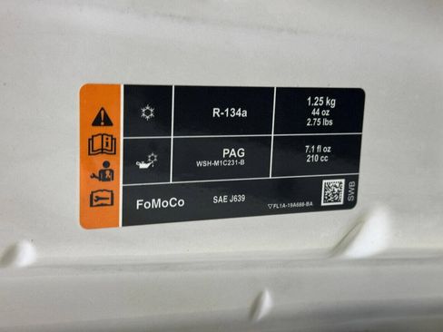 Used 2015 Ford Expedition XL RWD image 35