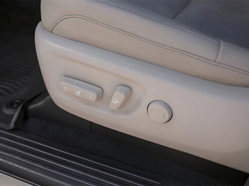 Used 2023 Lexus GX 460 Premium image 8