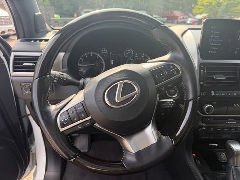 Used 2023 Lexus GX 460 Premium w/ Premium Plus Package AWD/4WD image 14